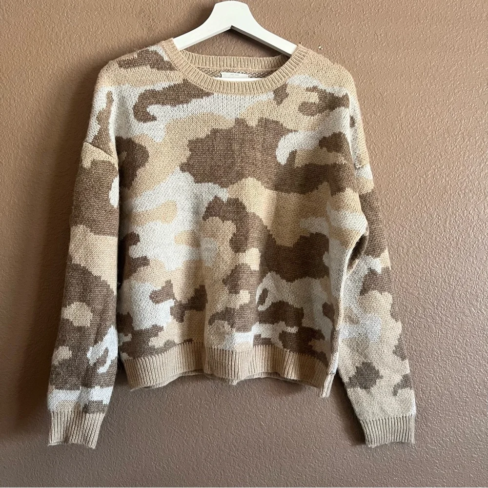 Lucky Brand Cream and Brown Camouflage Crewneck Sweater Size Large